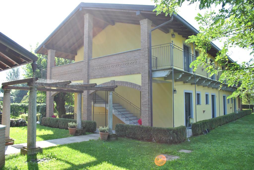 Fondo Brugarolo Villa Busnago Luaran gambar